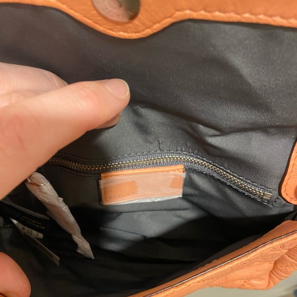 Marc jacobs peach leather cross body bag - Picture 4 of 5